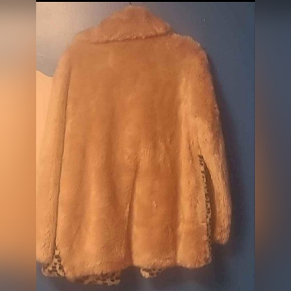 Brand new with tags - Picture 2 of 4